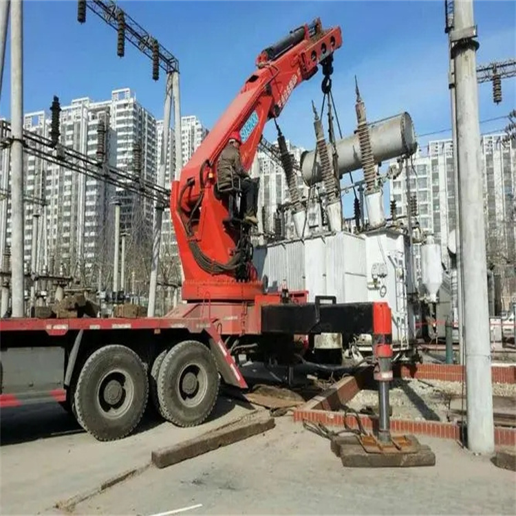 新龙就近吊车出租|工地厂房吊装设备租赁|24小时高效响应