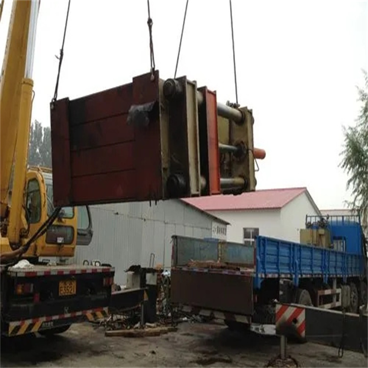 新龙小型汽车吊出租